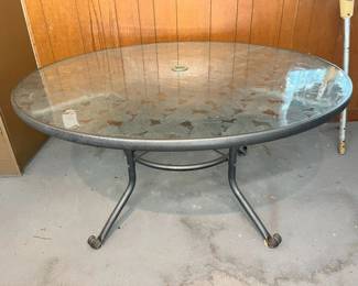 4900 Wrought Iron Dining Patio Table Glasstop Detailmin
