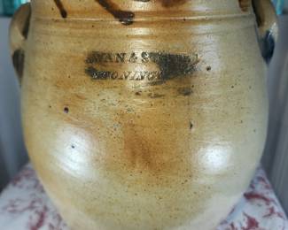 Scarce Swan & States Crock
