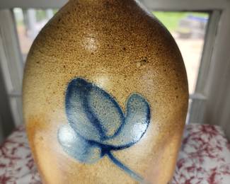 Shenfelder Reading PA. 1G. Jug w/Tulip