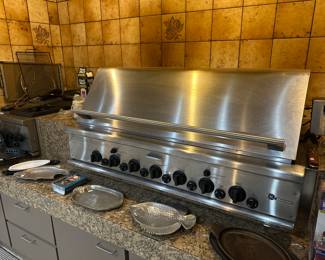 GE Monogram Built in BBQ Grill and Smoker