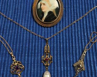 Gold and Diamond lavalier, gold plated Edwardian lavaliers, Victorian 18K gold bezel hand painted pin