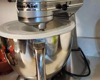 Kitchenaid Artisan Stand Mixer set