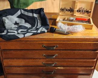More gun accessories, 5 drawer cabinet, gun tools