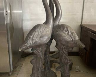 Very Heavy Water Feature