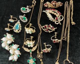 Vintage Pins, Earrings Necklaces