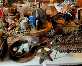 Cast Iron & Antique Kitchen Items