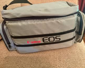 Cannon EOS - 620 Film Camera sold w/all accessories