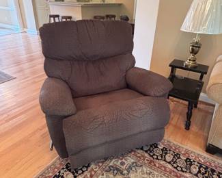 RECLINER- Available for Pre-Sale - $150 plus tax - Must be paid for and moved by Monday, June 9th at 6 p.m. Must bring enough help for moving and loading, as Thrifty Blonde and staff are unable to assist due to our liability insurance limitations.