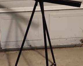 Portable, Adjustable Easel