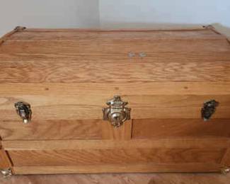 Oakwood Cedar Chest
