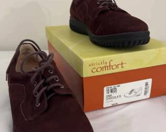 Strictly Comfort Chocolate Shoes 10W
