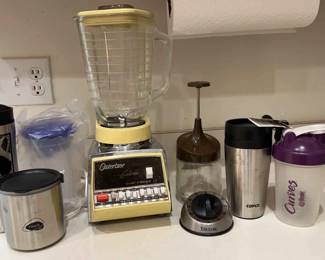 Osterizer Galaxie Blender, A Chopper Togo Drinks Containers