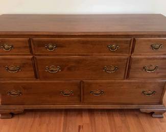 Ethan Allen Dresser