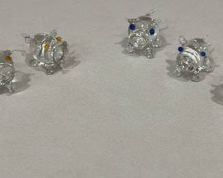 Little Glass Pigs with Yellor or Blue Eyes