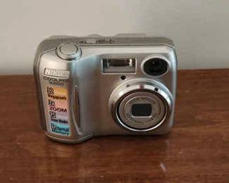Nikon Coolpix 3200 n