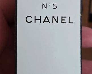 Chanel perfume
