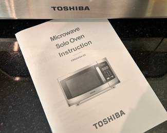 M53 - $20. Toshiba Microwave.