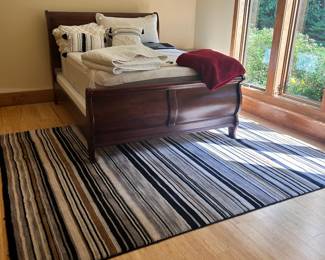 M88 - $125. Bashian Contempo Rug. Measures 7'6" x 9'6". 100% Wool Pile.