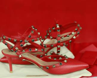 S2 - $125. Valentino. Garavani. Made in Italy.