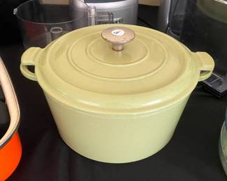 M116 - $50. Vintage Staub. Made in France Enameled Cast Iron Pot. 5 qt.