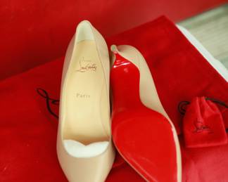 S5 - $200. Size 39.5. Christian Louboutin Paris. So Kate Heel in Nude. BRAND NEW IN BOX. Absolutely NO Scuffs on the red bottom or in the shoes.