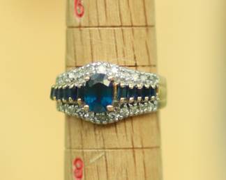 J6 - $300. Sapphire & Diamond 14kt Gold Ring. Size 6.5 weighs 4.4 grams.
