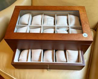 M29 - $30. Watch or Bracelet box. Monogrammed F.