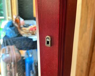M38 - $70. Lori Greiner Jewelry Box and standing floor mirror. (Key broken in lock)