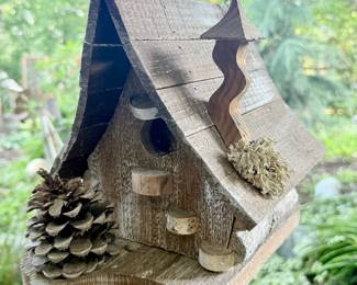Various Birdhouses in various conditions