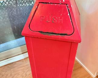 So Cool /Vintage Metal trash can