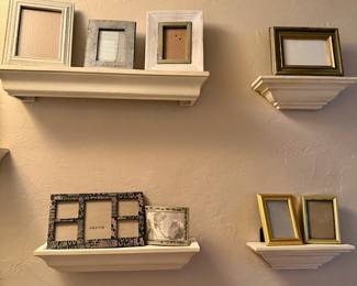 Frames many