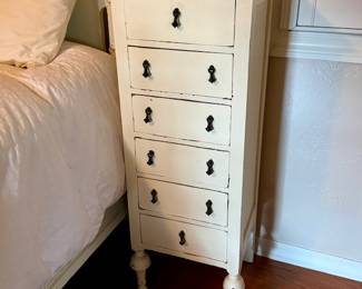 (2) matching tall Cabinets / awesome