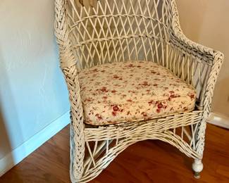 Sturdy Wicker Chair w/Owie 