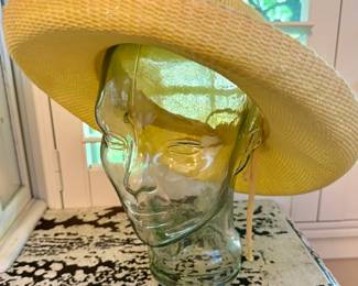 Glass head form for hats