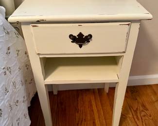 Lamp/End Table