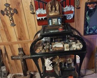  Vatican 2side locking antique case $300.00Vatican ,1st class relics extremely important&have great reference you may call me and if you are clergy we will give yoou appointment  call 602-931-1953