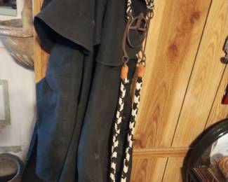 Long rider coat$75.00

