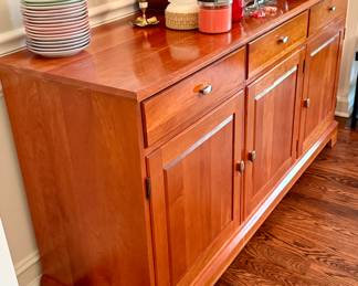 Pennsylvania Cherry BuffetPennsylvania House Cherry Wood Buffet Table