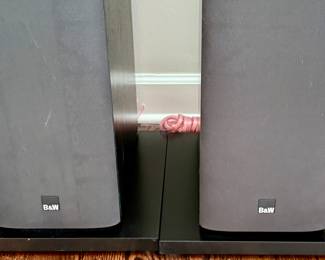 Pair of Bowers & Wilkins 683 Floor Speakers