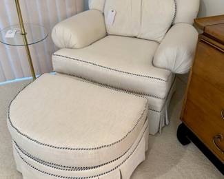Lg Upholstered Chair / Ottoman 
Nice / from Hickory NC  / Top Furniture Makers