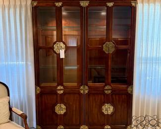As New, Beautiful, Large
Henredon China/Display Cabinet
ASIAN Style w/lights and Storage 
Mahogany & Brass 