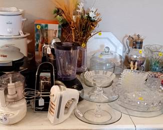 Crockpots and kitchen appliances