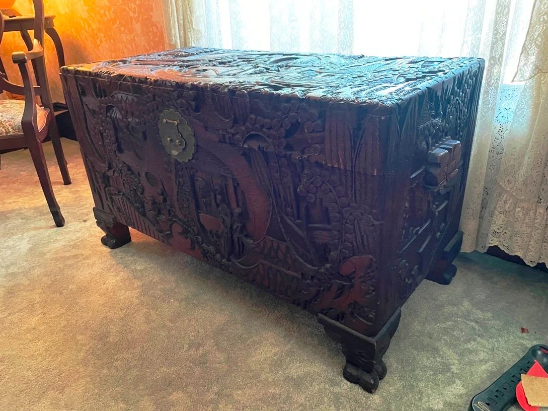 Beautiful carved Asian trunk!