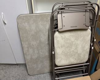Cardboard Table and Chairs