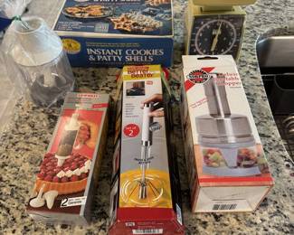 Assorted Kitchen Gadgets
