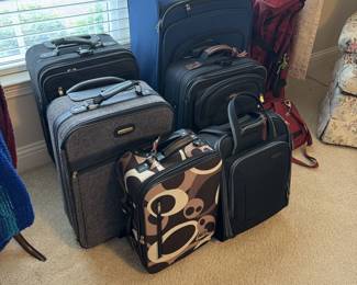 Luggage of all sizes
