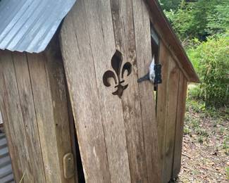 Small tool shed