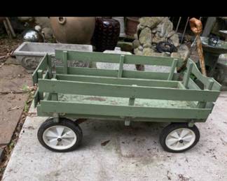 Wooden garden wagon