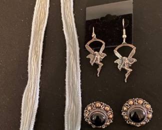 Handcrafted and vintage jewelry