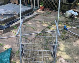 Collapsible rolling shopping cart